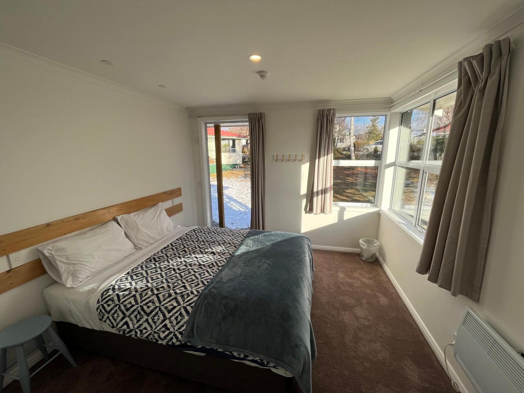 Tailor Made Tekapo Accommodation - Hostel Lake Tekapo Exterior photo